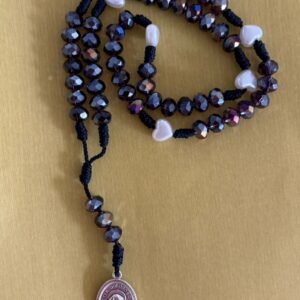 Rosario de los 7 dolores de la Santísima Virgen María morado oscuro tornasolado