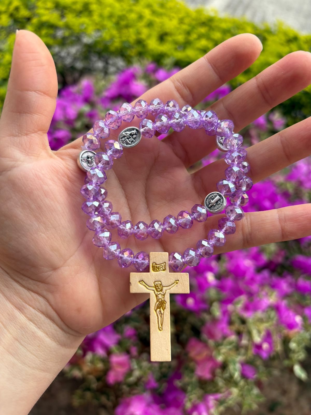 Rosario pulsera de la Virgen color lila